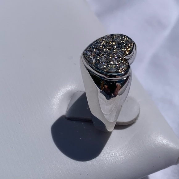 Beautiful Hart Ring With Hi End Cubic Zirconium ❤️ - Picture 4 of 12